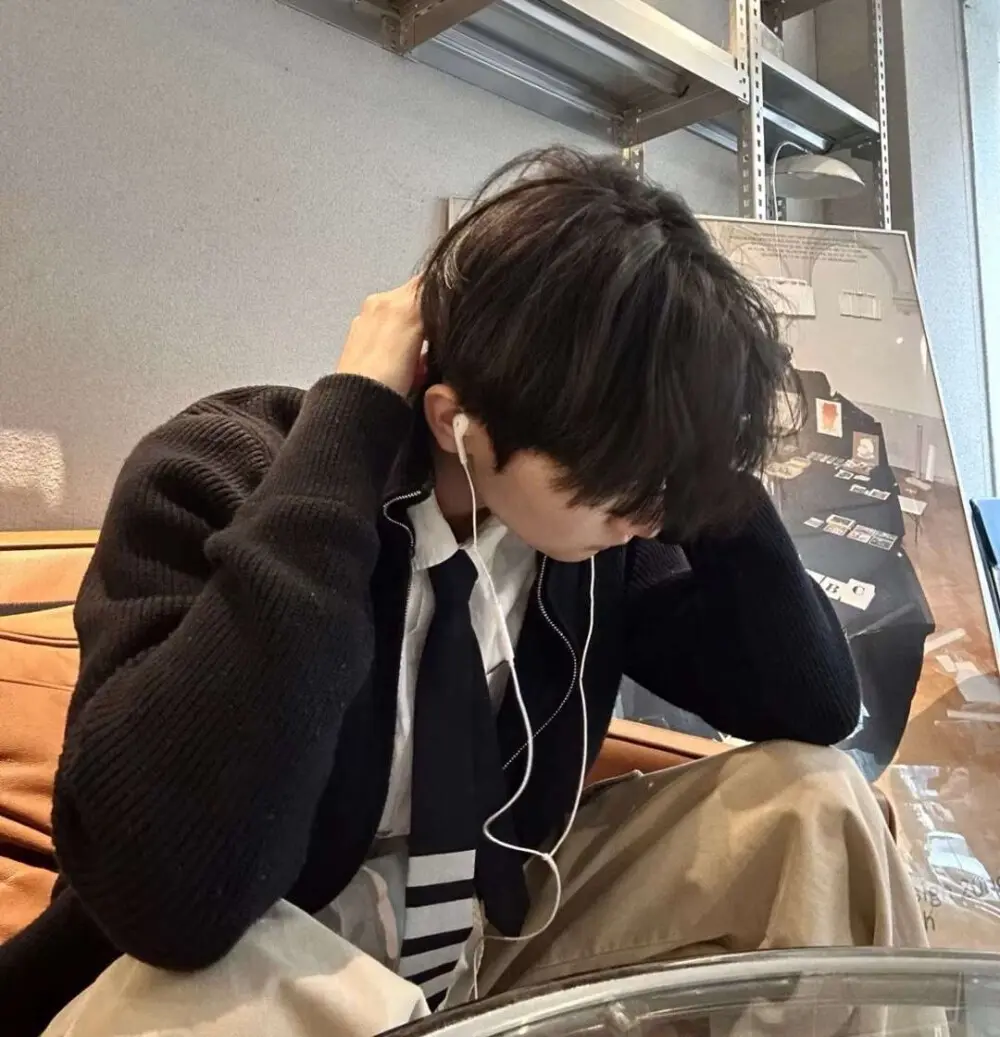 舍友by不吃姜小说全集免费在线观看 - 《舍友》by不吃姜完结版txt下载 - 希然连颂同人文最新章节无广告